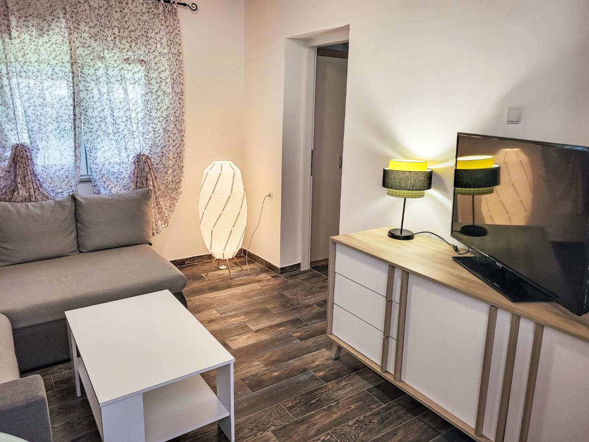 Holiday Home Matea By Interhome Нин Екстериор снимка