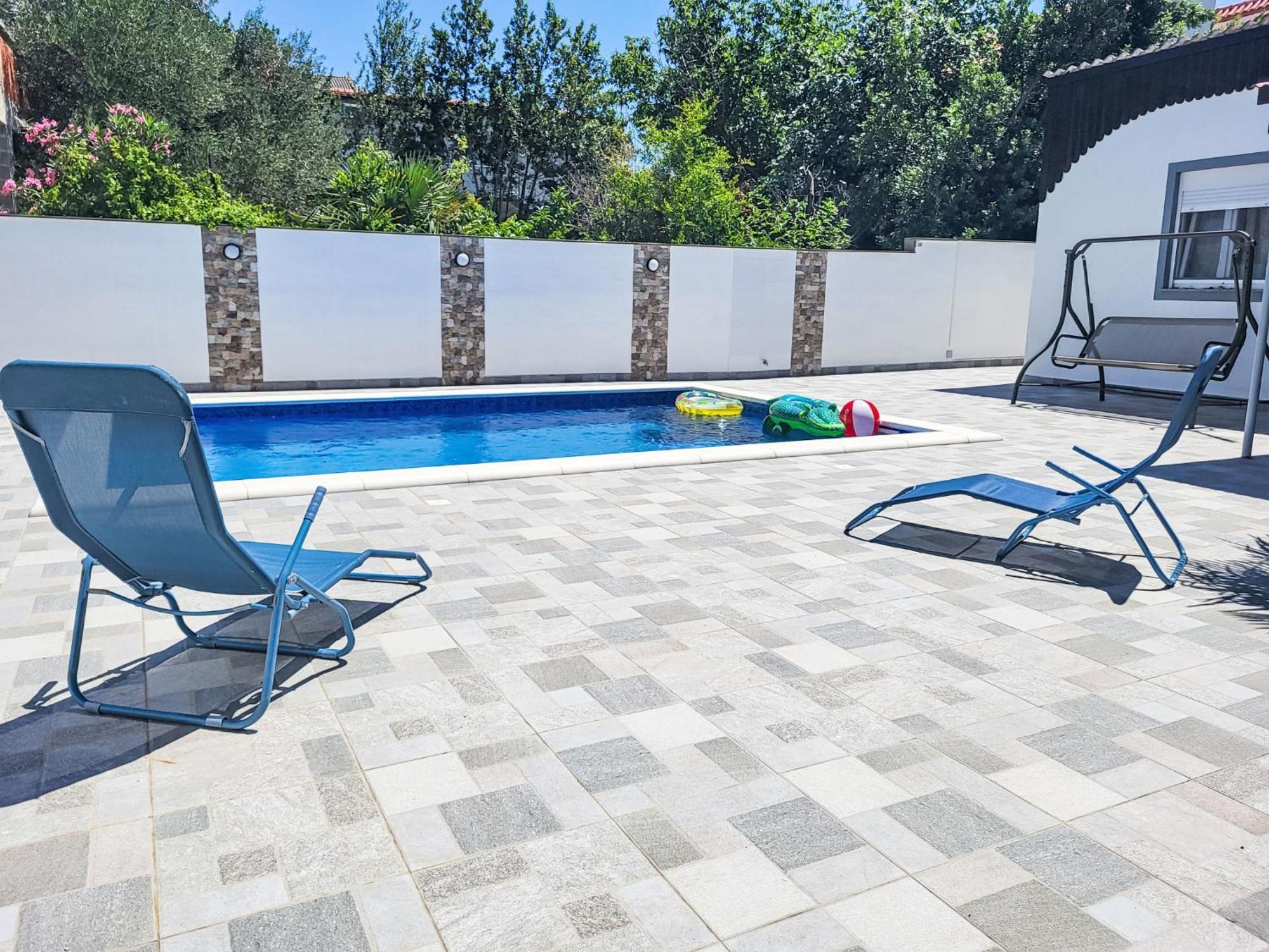 Holiday Home Matea By Interhome Нин Екстериор снимка