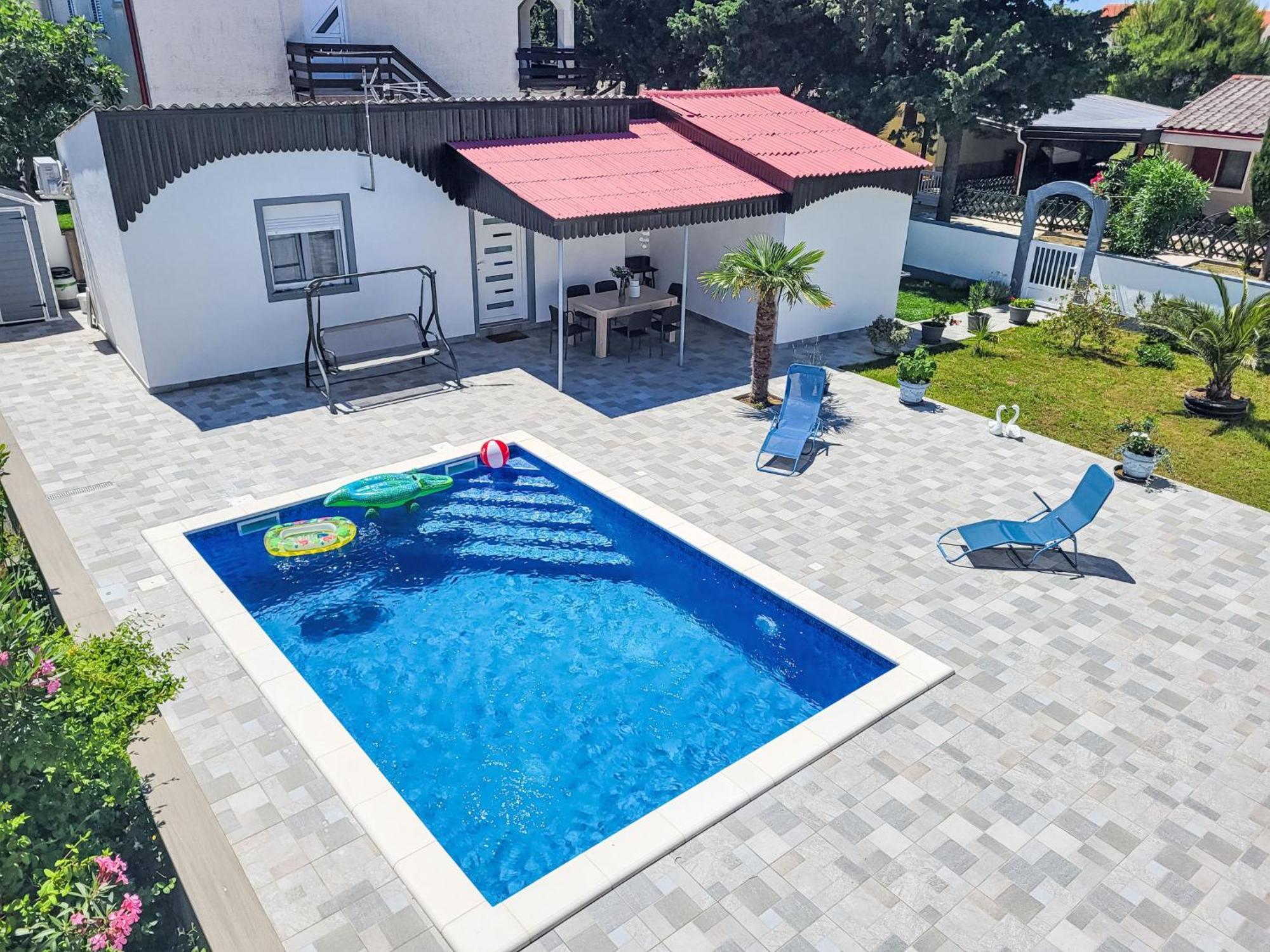 Holiday Home Matea By Interhome Нин Екстериор снимка