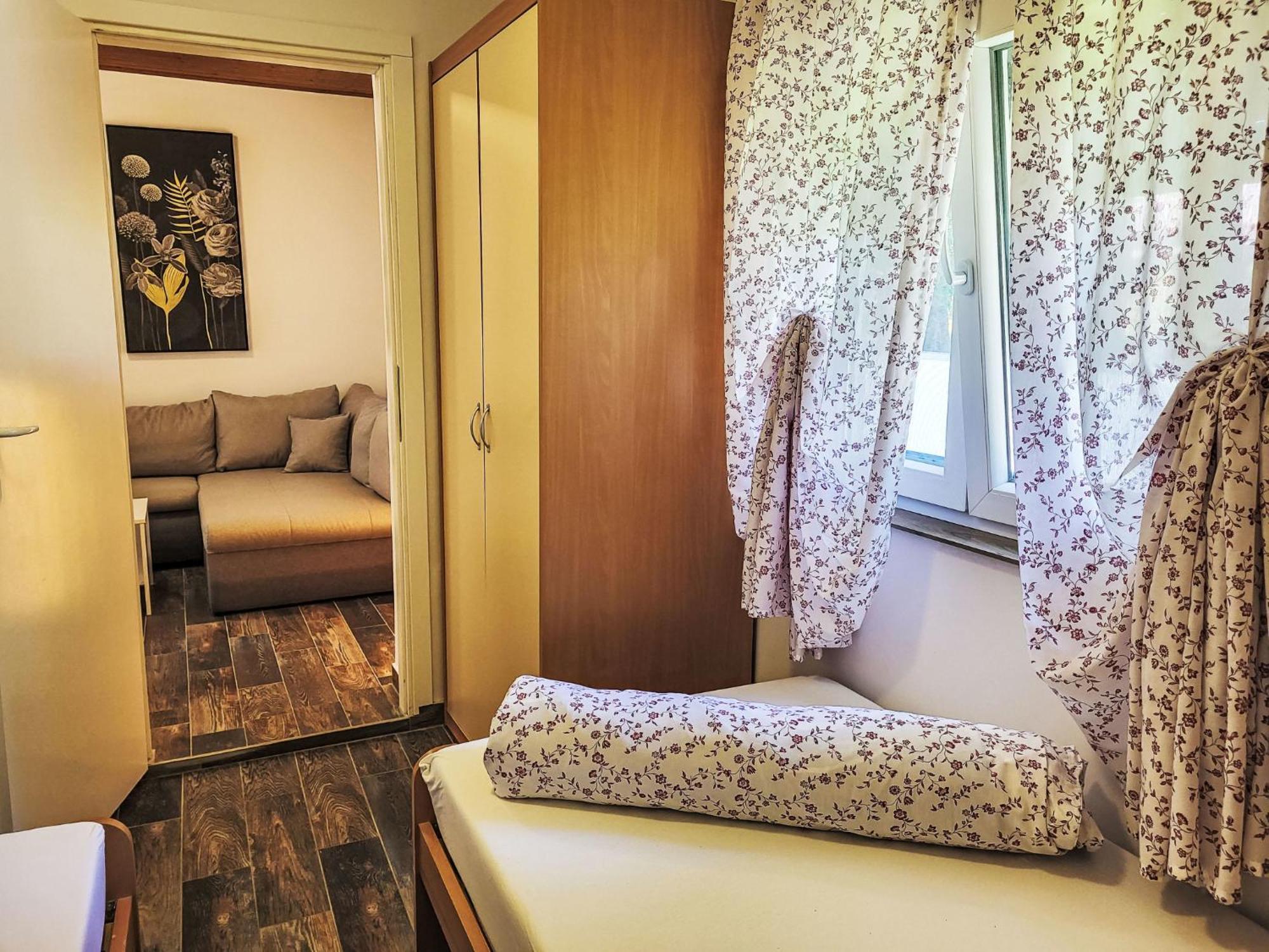 Holiday Home Matea By Interhome Нин Екстериор снимка